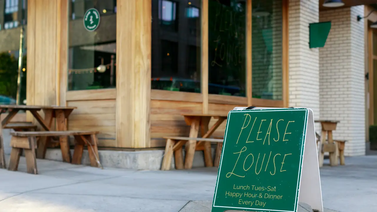 upscale, neighborhood pizzeria &amp; bar - Please Louise, Portland, OR