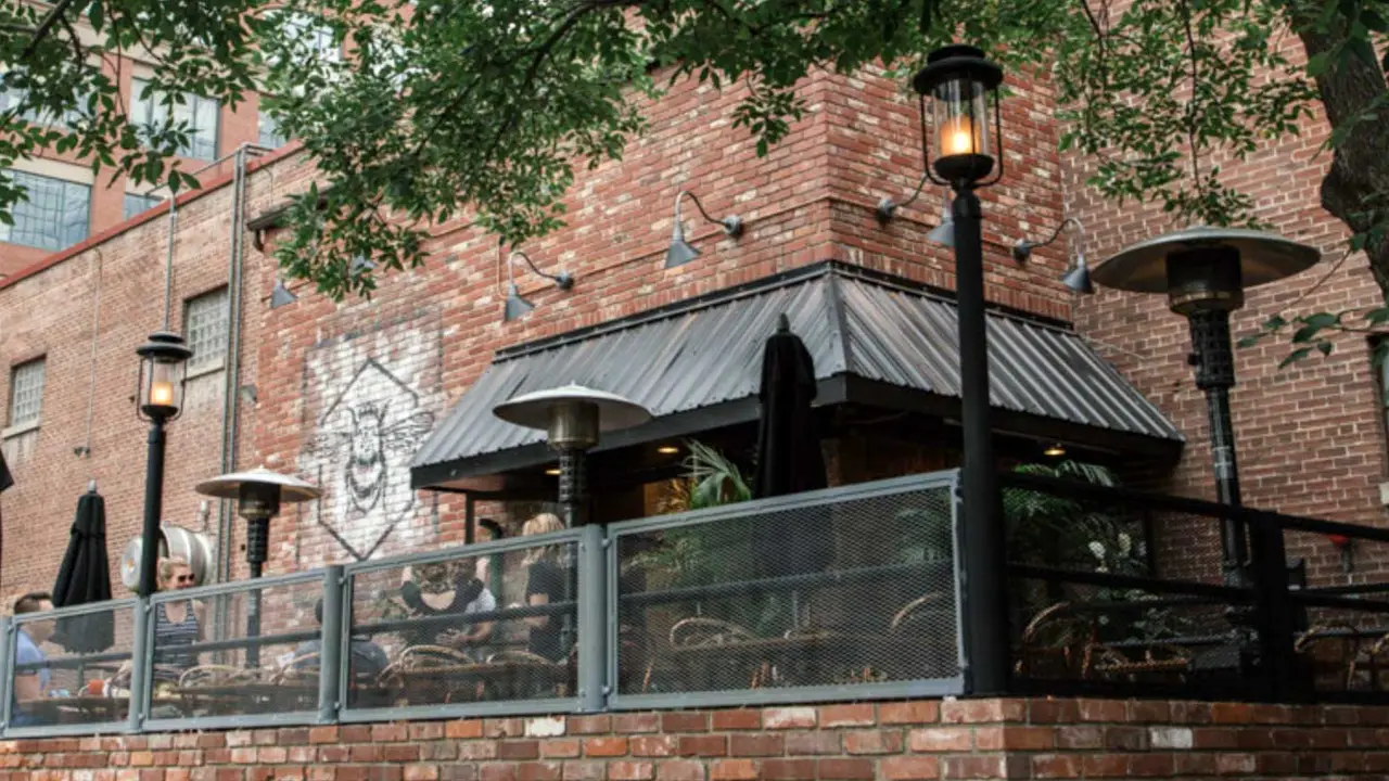 Briggs Kitchen + Bar, Calgary, AB