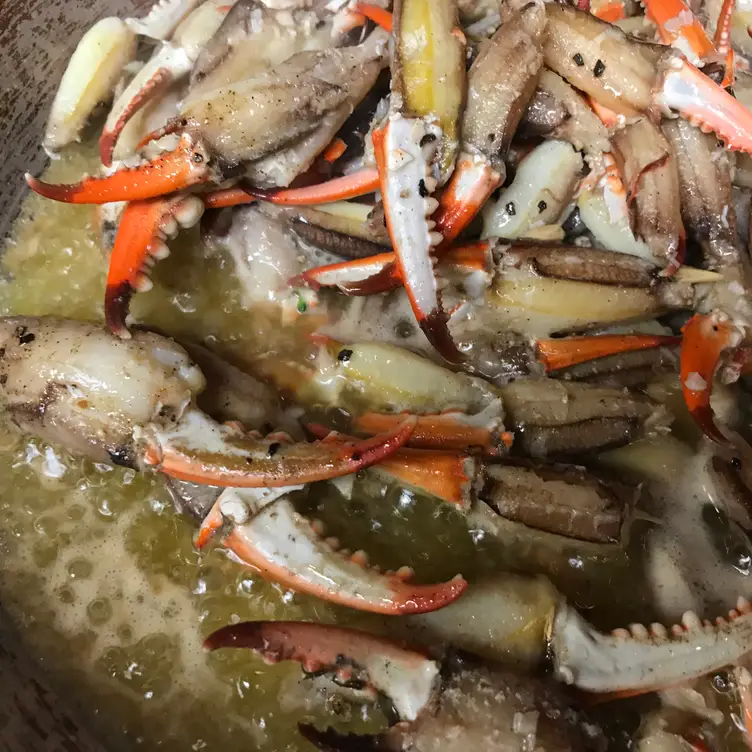 Sautéed Crab Claws - Ely's, Ridgeland, MS