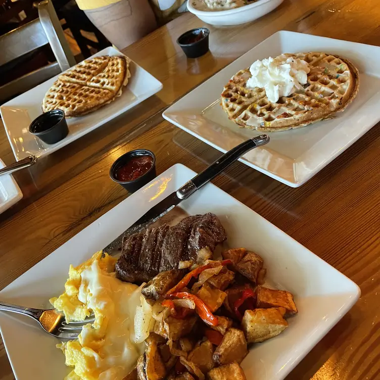 Metro Pub & Grill, Middletown, DE
