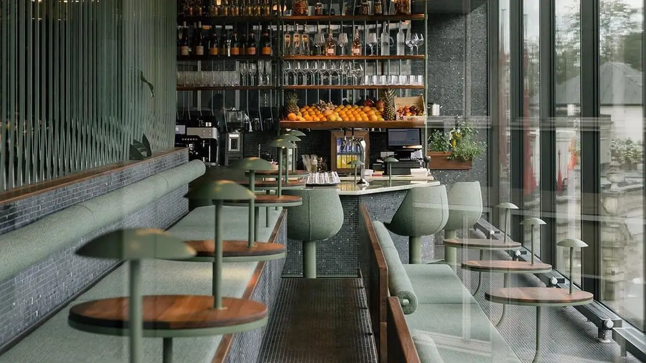 IVY Tagesbar BY München