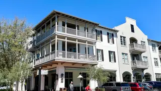 A photo of Gallion’s restaurant
