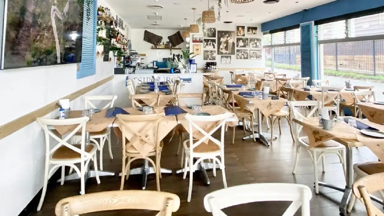 Tsipouro Greek Taverna, Earlwood, AU-NSW