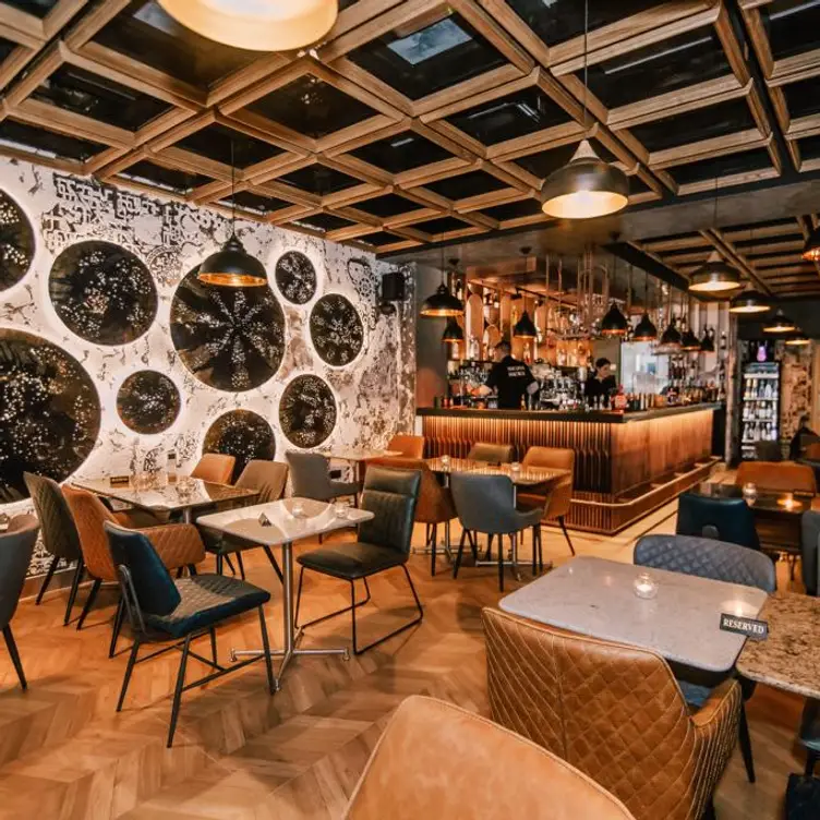 Hakuna Matata, London, Greater London