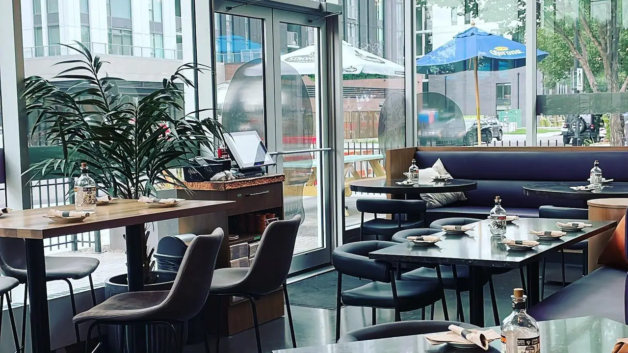 Cabeza Grande, Calgary, AB