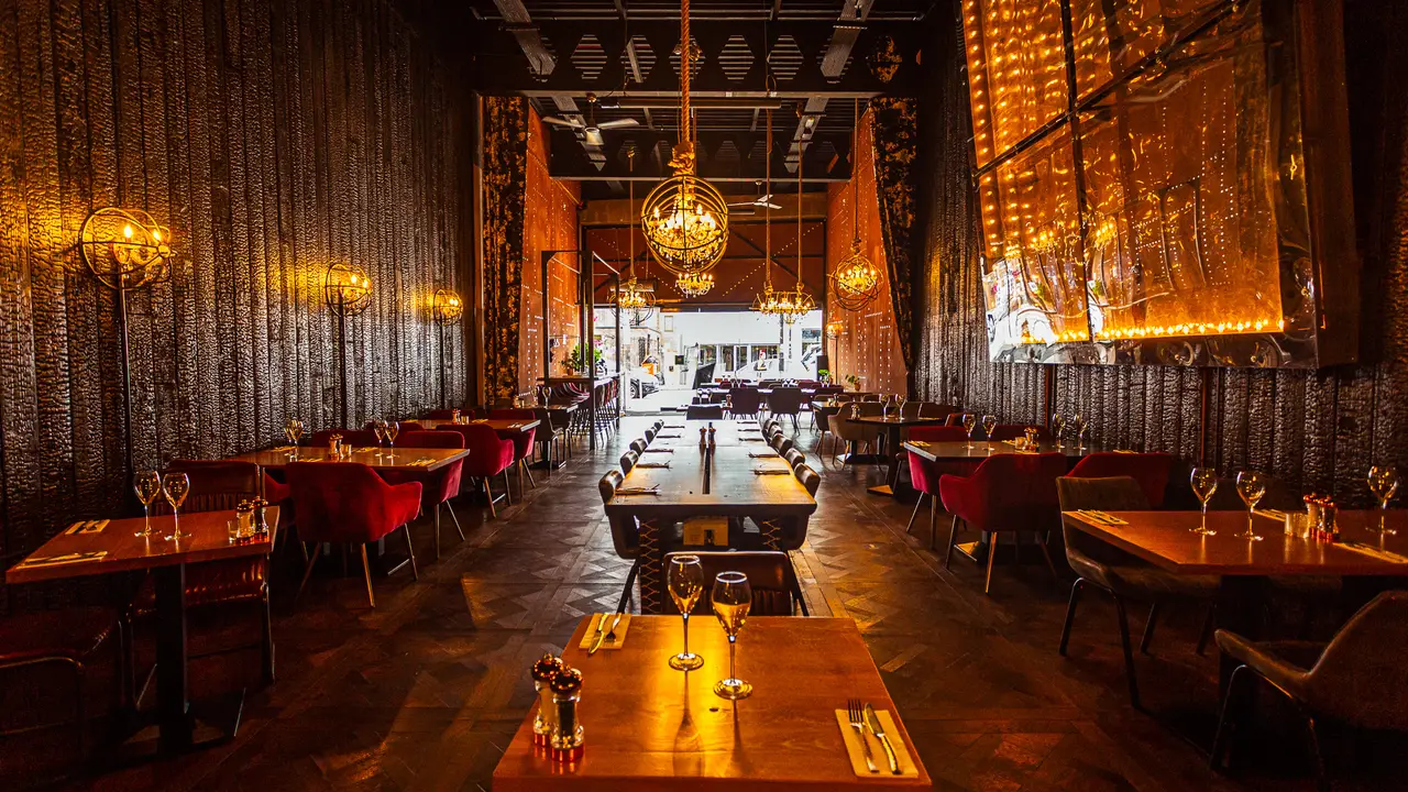 Steakhouse Family Restaurant in Loughton - Symbel Restaurant, Loughton, Essex