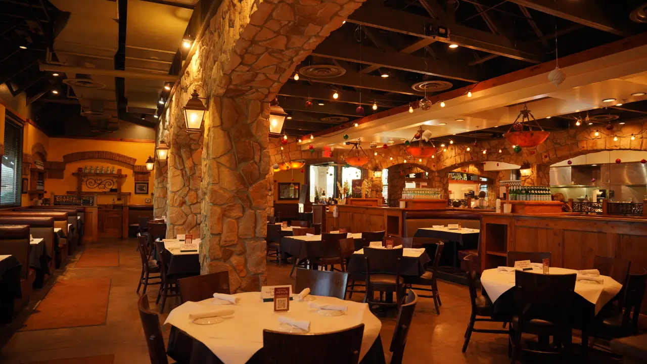 Restaurant Profile Photo - Romano's Macaroni Grill - Franconia, Alexandria, VA