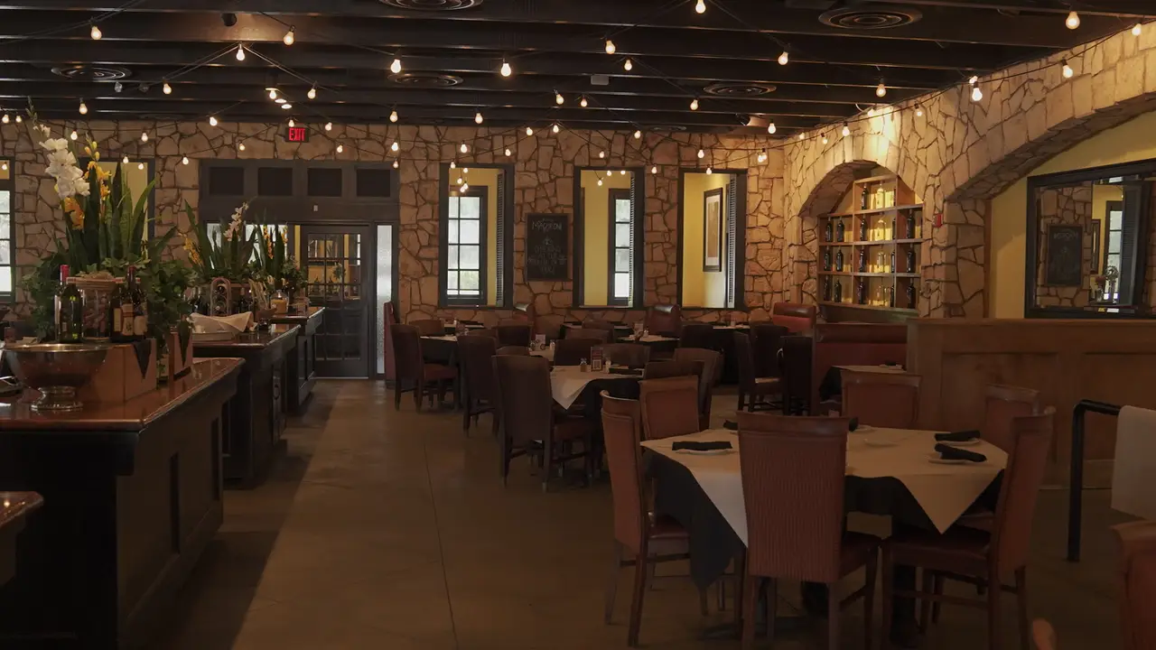 Restaurant Profile Photo - Romano's Macaroni Grill - Lake Buena Vista, Orlando, FL