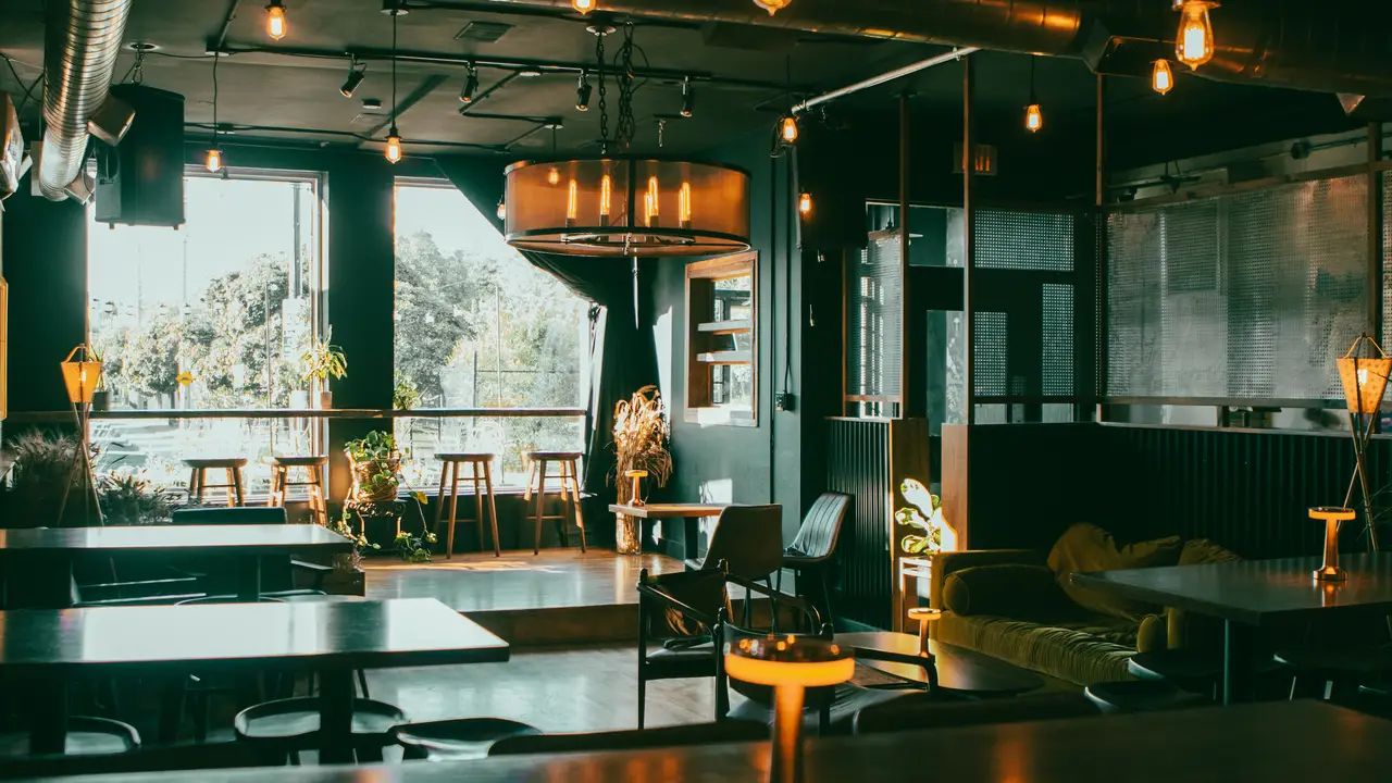 An intimate music venue, restaurant and bar. - Montgomery Scotch Lounge - Gladstone Ave, Ottawa, ON
