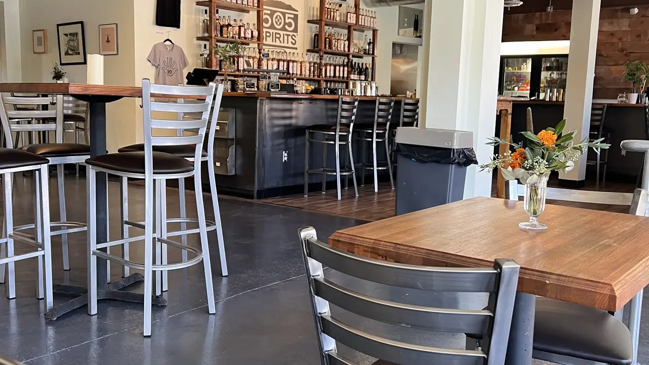 505 Spirits Bricklight Tasting Room, Albuquerque, NM