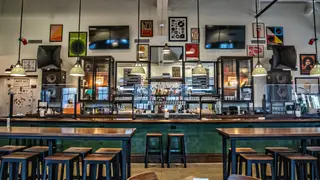 Una foto del restaurante Perennial on Lockwood