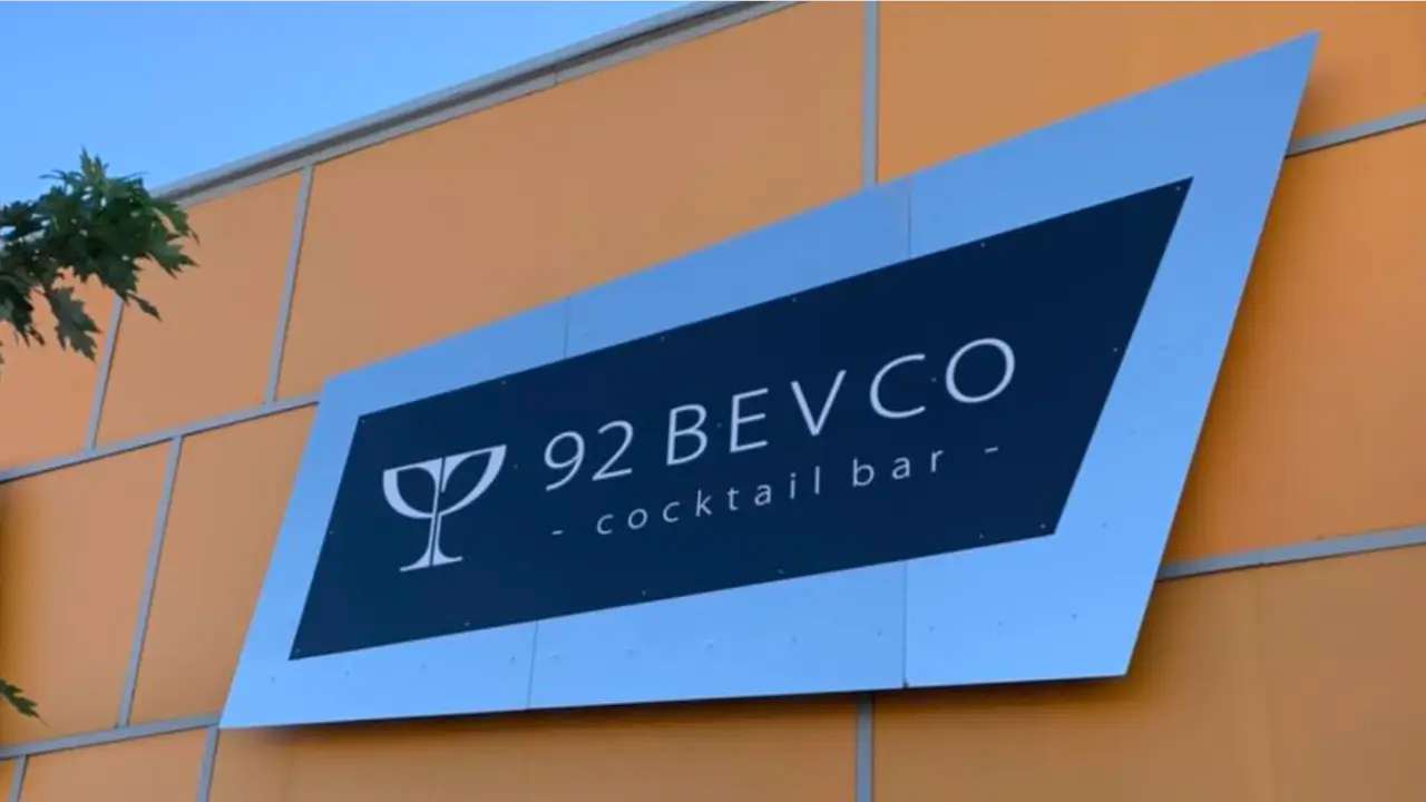 92 Beverage Co, Grande Prairie, AB