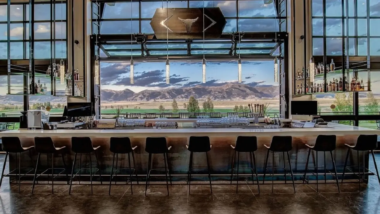 Bar 72 at Black Bull Golf Club - Bar 72 at Black Bull - Bozeman MT Bozeman