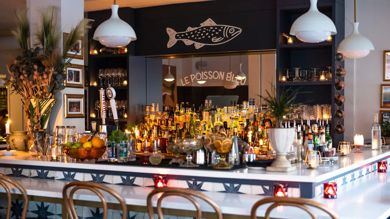 Le Poisson Bleu, Ottawa, ON
