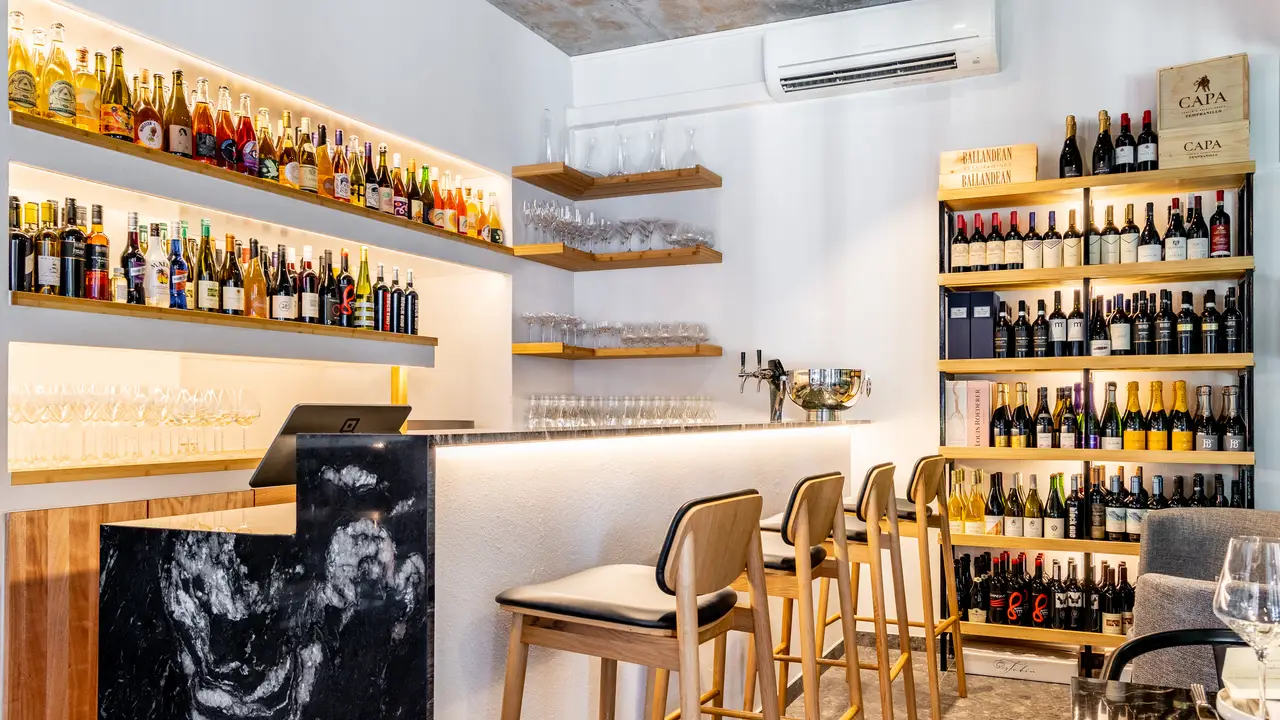 Adela Wine Bar, Albion, AU-QLD