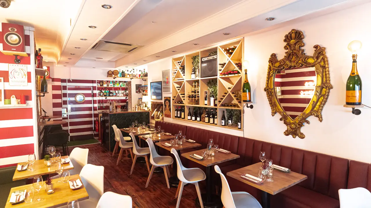 DeGusto, London, Greater London