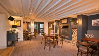 Una foto del restaurante Coach & Horses Ickenham