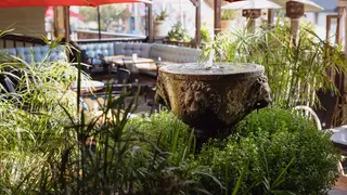 The Dresden Restaurant & Lounge