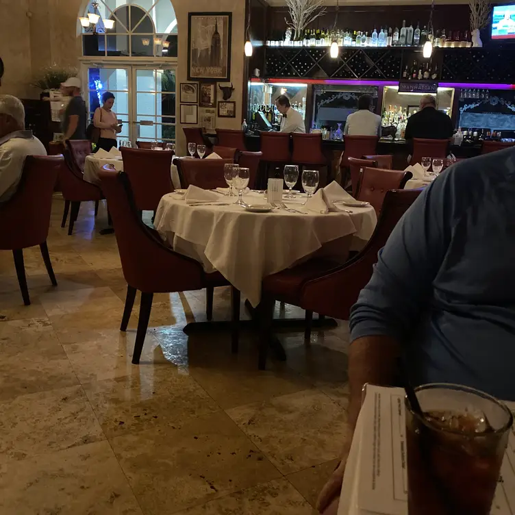 Manhattan Steak House, Bonita Springs, FL