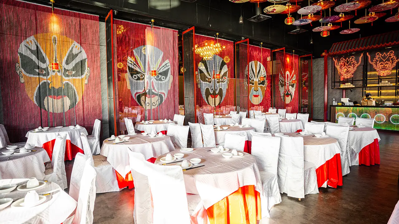 Imperial Pointe-Claire Dining Room - Restaurant Impérial - Pointe-Claire, Pointe-Claire, QC