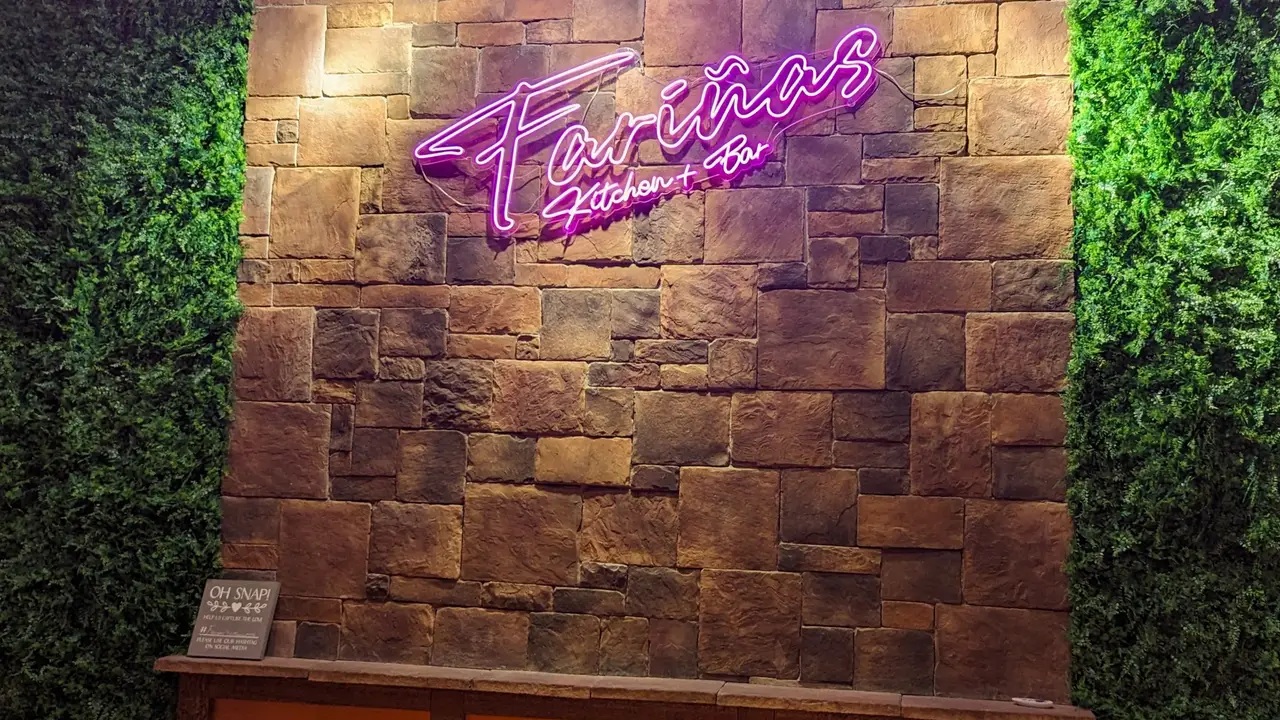 Fariñas Kitchen and Bar, St. Louis, MO