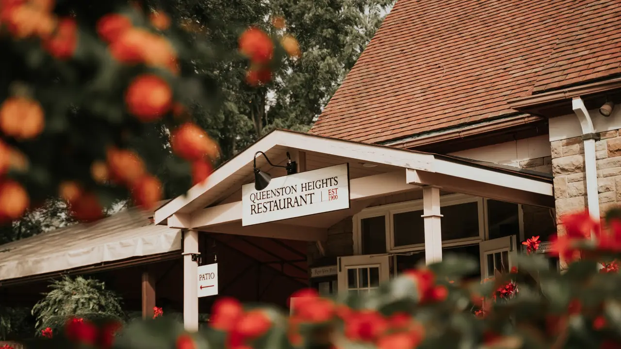 Queenston Heights Restaurant, Queenston, ON