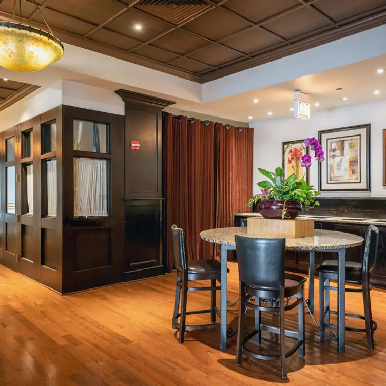 Jameson's Charhouse - Skokie, Skokie, IL