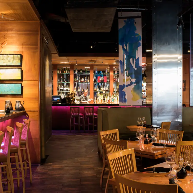Steel Restaurant & Lounge - Dallas, Dallas, TX