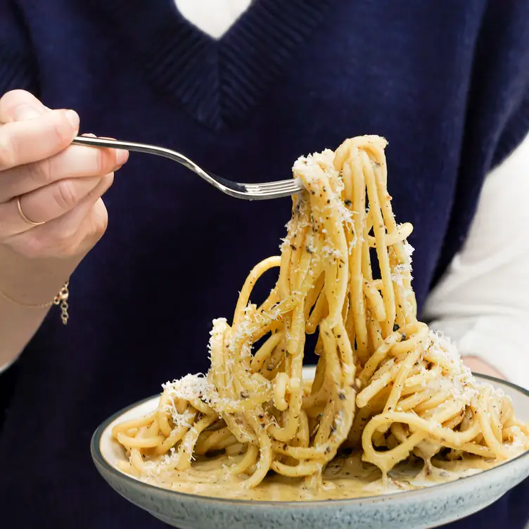 Cacio e Pepe - Gusto 101, Toronto, ON