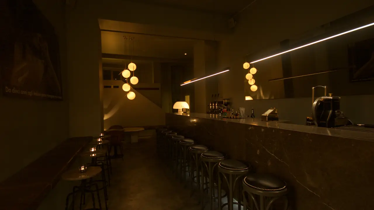 Bar Milano, Berlin, BE