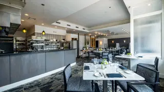 Una foto del restaurante Matthew's Restaurant