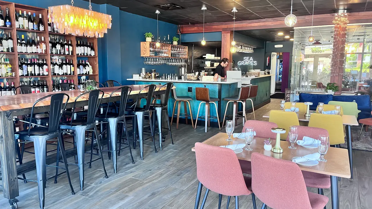 Upscale Eatery and Wine Lounge - Sea Grapes, Saint Pete Beach, FL