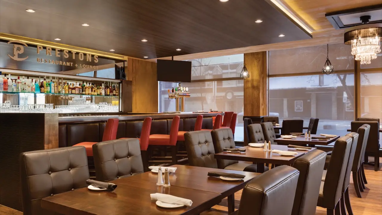 Prestons Restaurant & Lounge, Edmonton, AB