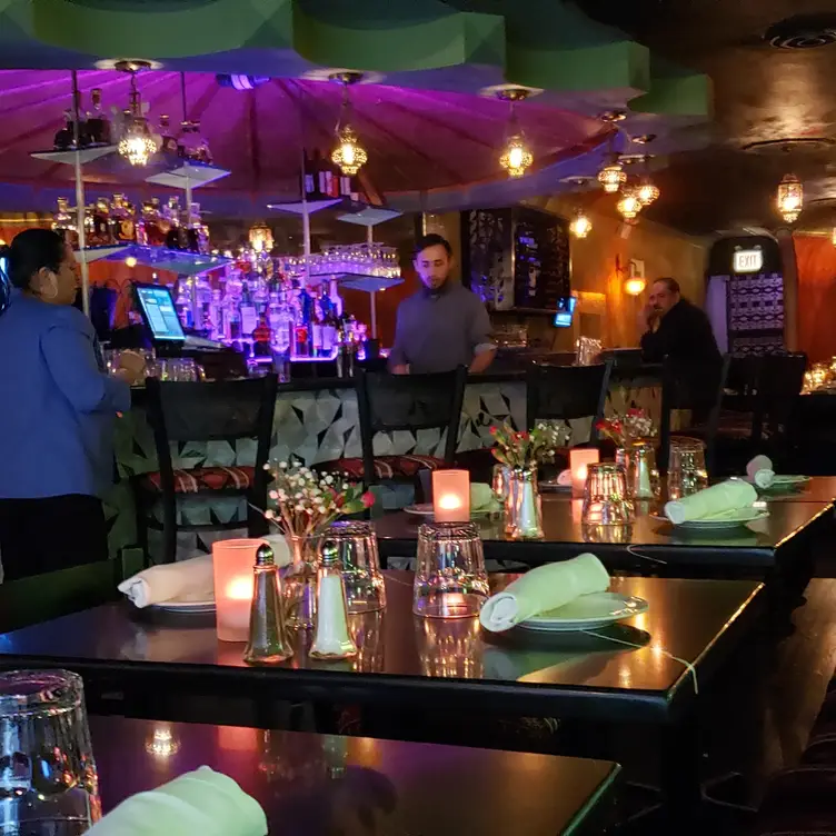 Sayat Nova, Chicago, IL