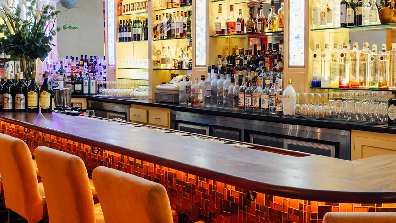 Cafe Luna - Page, Staten Island, NY