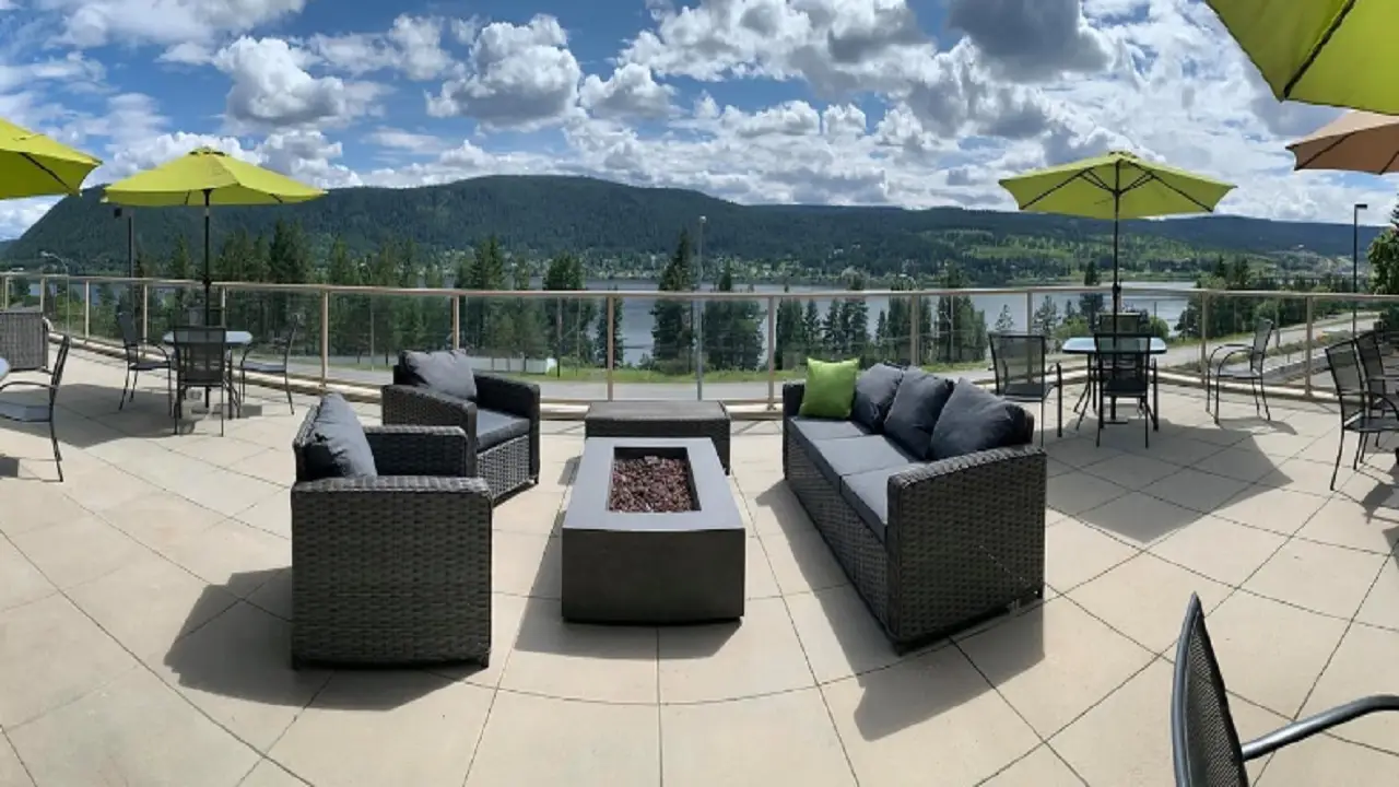 The Point Restaurant - Chances Signal Point, Williams Lake, BC
