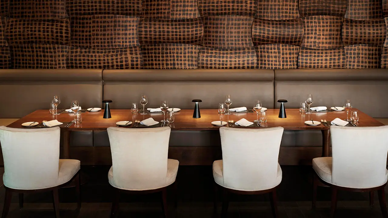 Porterhouse Steaks &amp; Grills - Porterhouse Steaks & Grills, Dubai, Dubai
