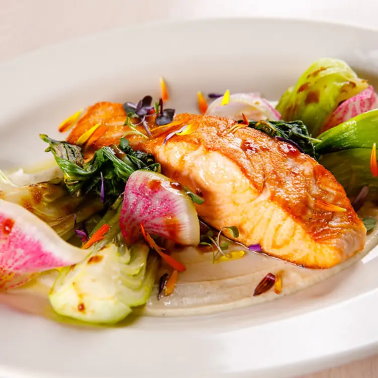 Salmon - Caffe Milano, Naples, FL