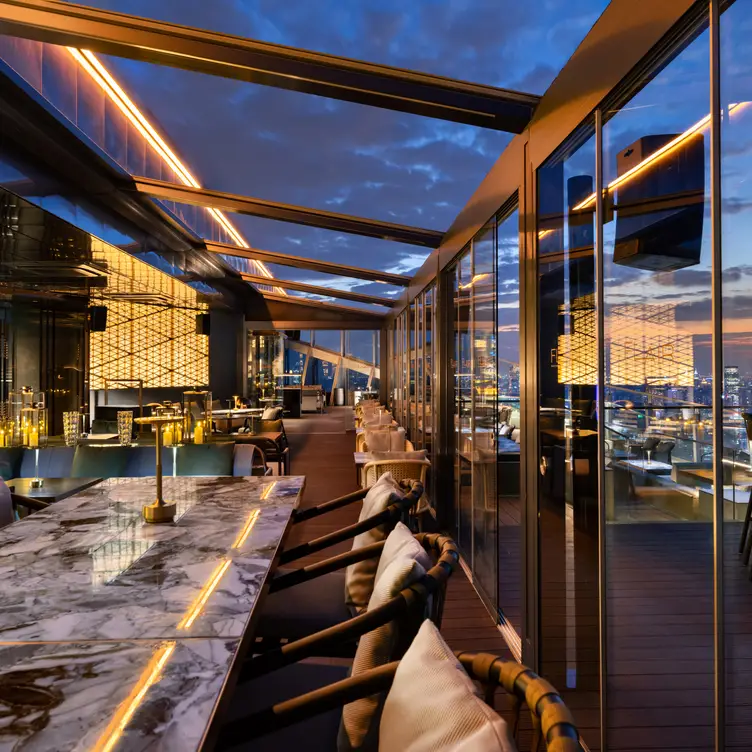 Flair - The Ritz-Carlton Shanghai, Pudong, Pudong, Shanghai