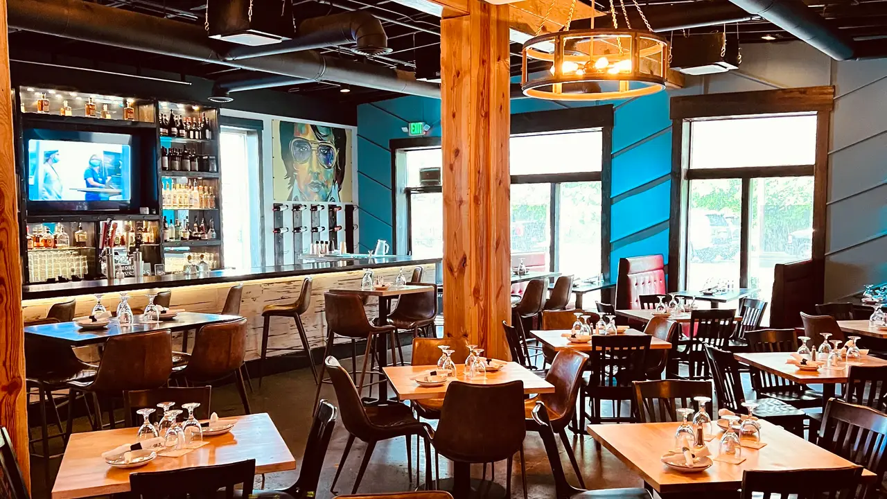 Saucy Roswell - Craft Kitchen + Cocktails, Roswell, GA