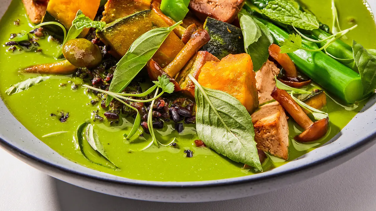 Vegan &amp; Vegetarian Thai Green Curry Bowl  - Love.Life Nourish, Culver City, CA