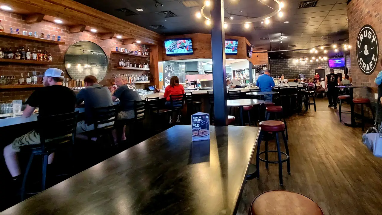 Crust & Craft - Sharpsburg, Newnan, GA