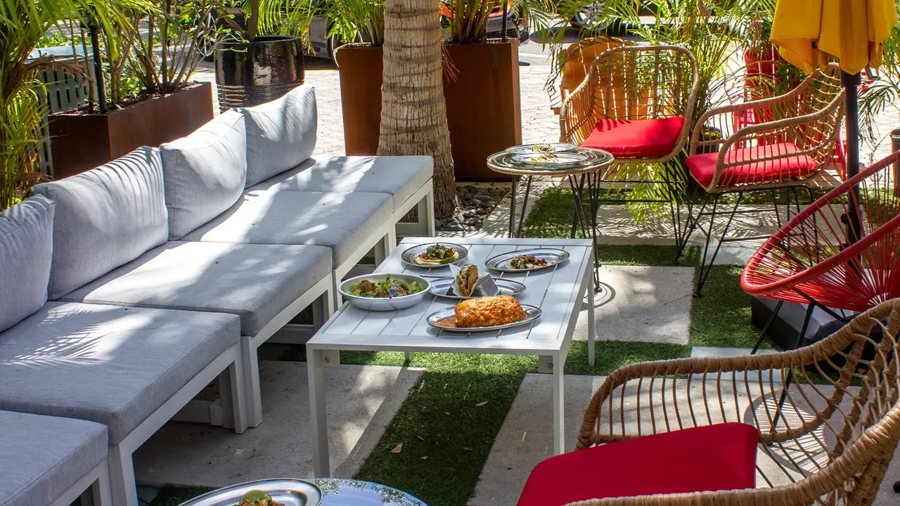 Patio Dining - Taco Shack Jupiter, Jupiter, FL