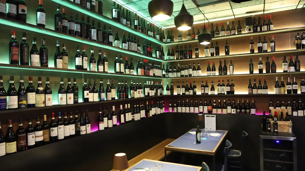 Sala interna - CIZ Cantina e Cucina, Milan, Milan
