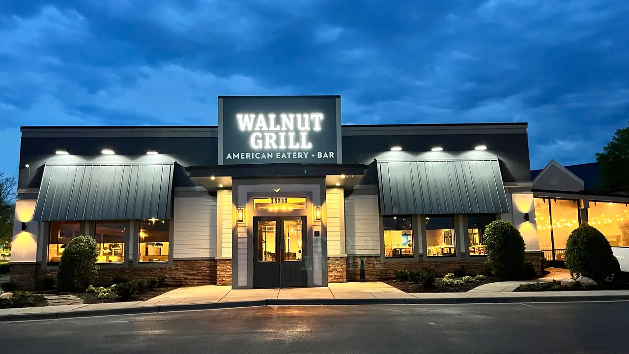 Walnut Grill Ballantyne - Walnut Grill - Ballantyne, Charlotte, NC