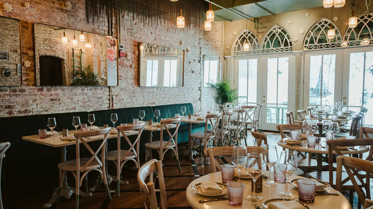 main dining room - Villa Yara, Washington, DC