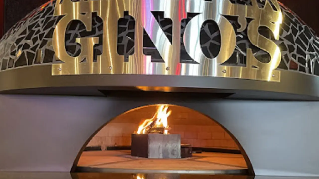 Gino's Fired Up Ktichen, Sault Ste. Marie, ON