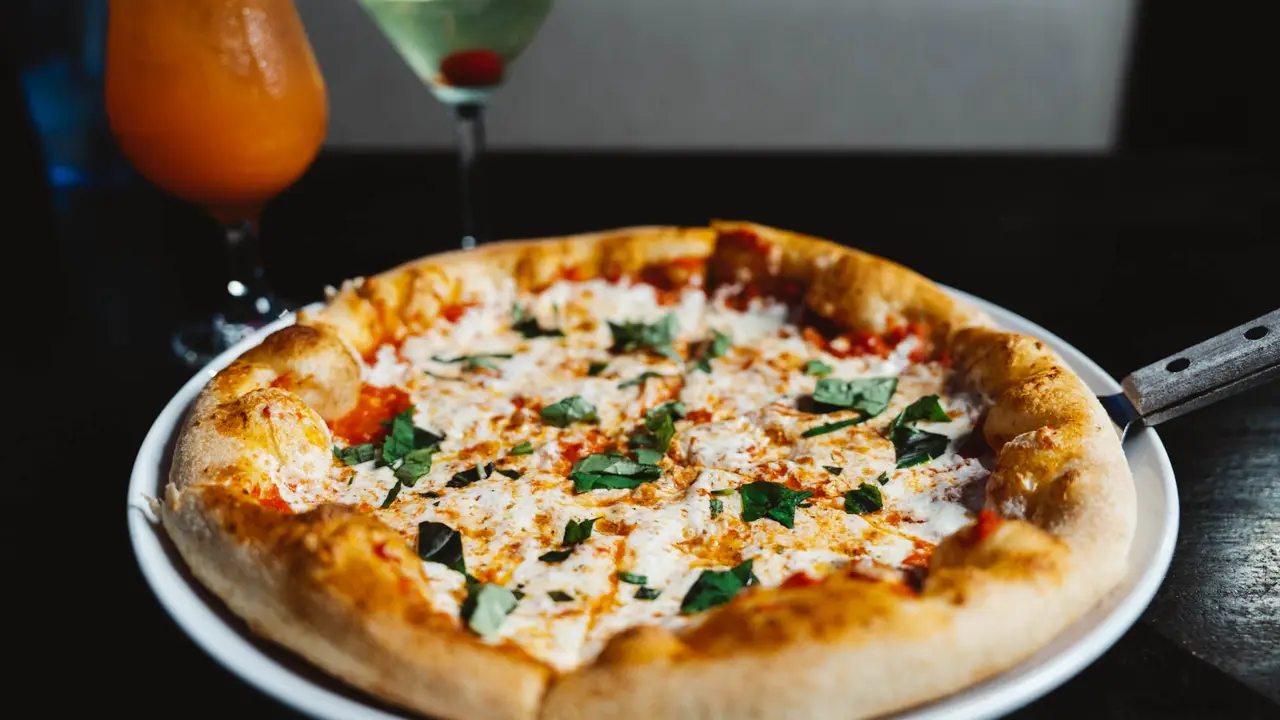 Pop's Pizza & Sports Bar, Roselle, IL