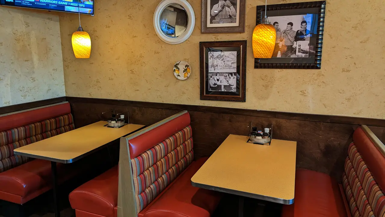 Beer, Wine, Pizza, Wings &amp; Outdoor Seating! - LaRosa's Pizza Dublin, Dublin, OH
