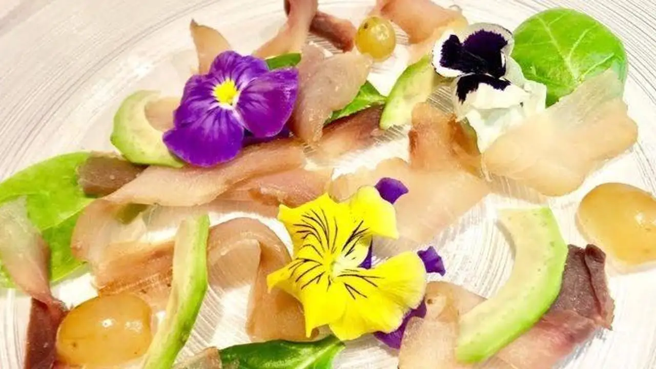 Senzafiamma Raw Food Restaurant, Rome, LA